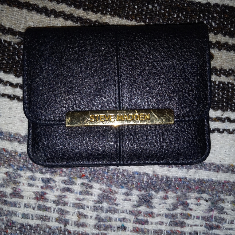 Steve madden wallet